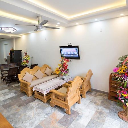 Lan Uyen Homestay - Hoi An Esterno foto